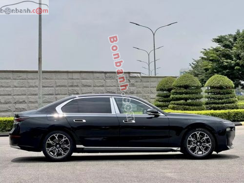 BMW 7 Series 2023 - ảnh 3