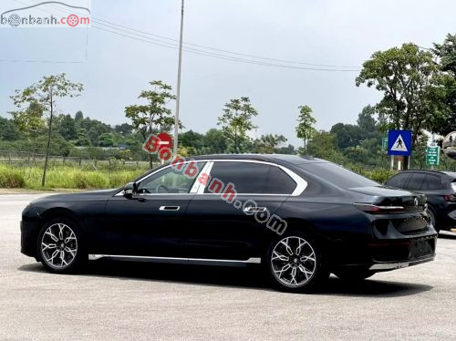 BMW 7 Series 2023 - ảnh 4