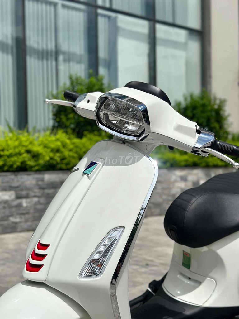 Piaggio Vespa 2023 - ảnh 2
