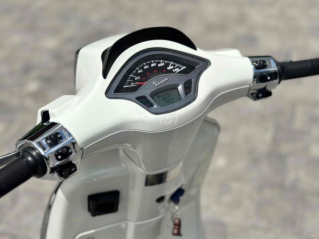 Piaggio Vespa 2023 - ảnh 5