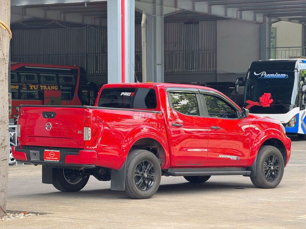 Nissan Navara 2024 - ảnh 3