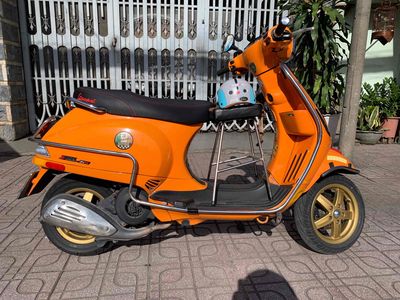 Piaggio Vespa 2013 - ảnh 1