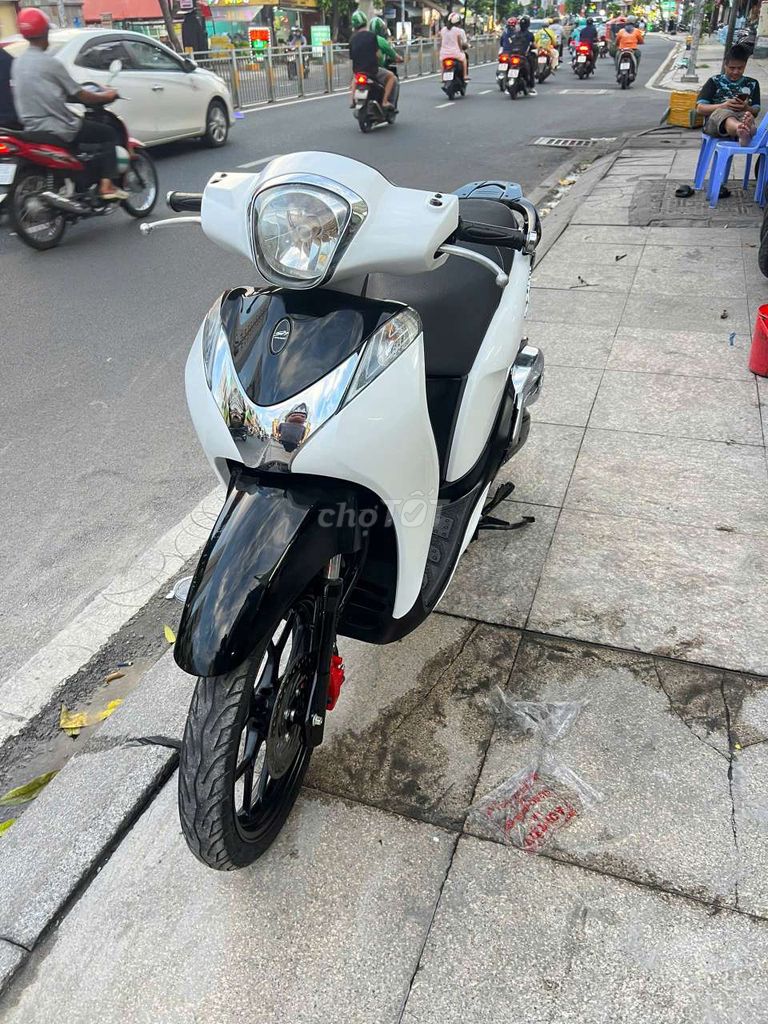 Honda SH Mode 2015 - ảnh 3