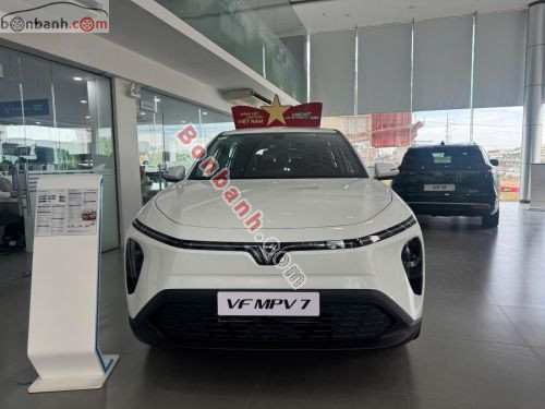 VinFast VF MPV 7 AT 2026 - ảnh 1