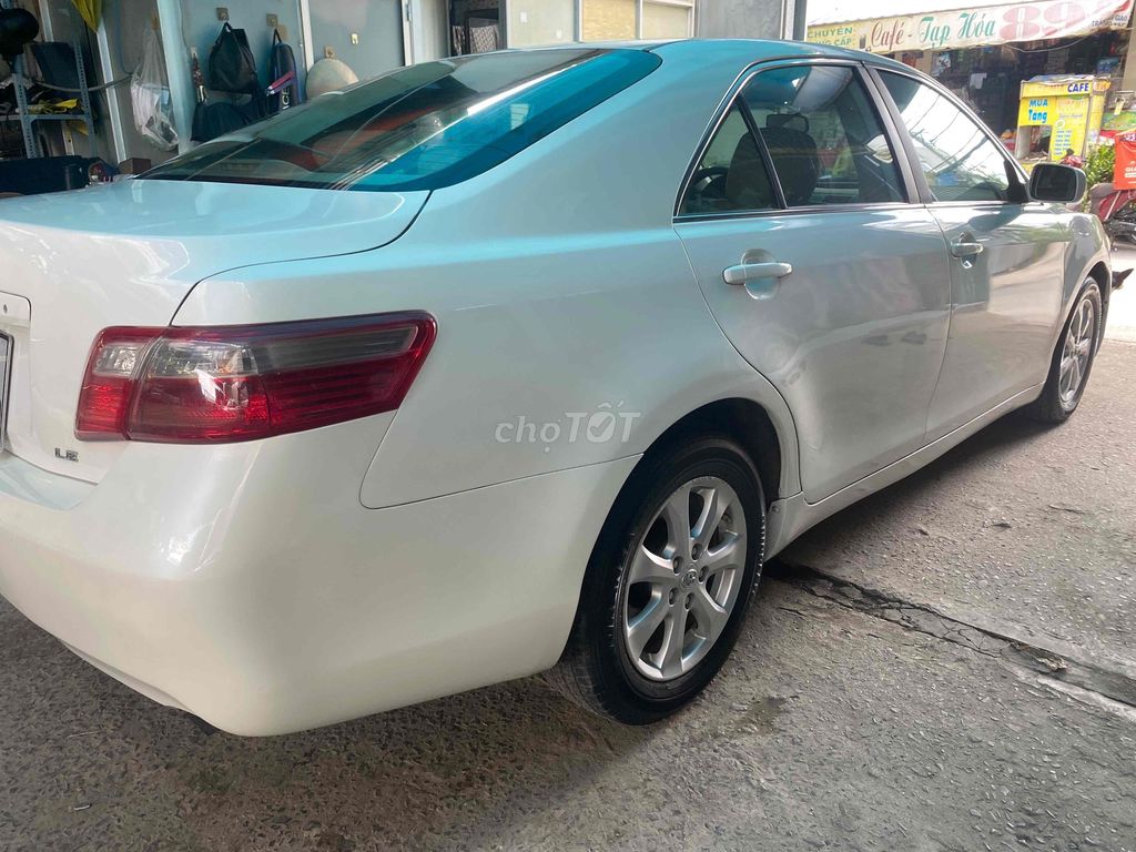 Toyota Camry 2008 - ảnh 3