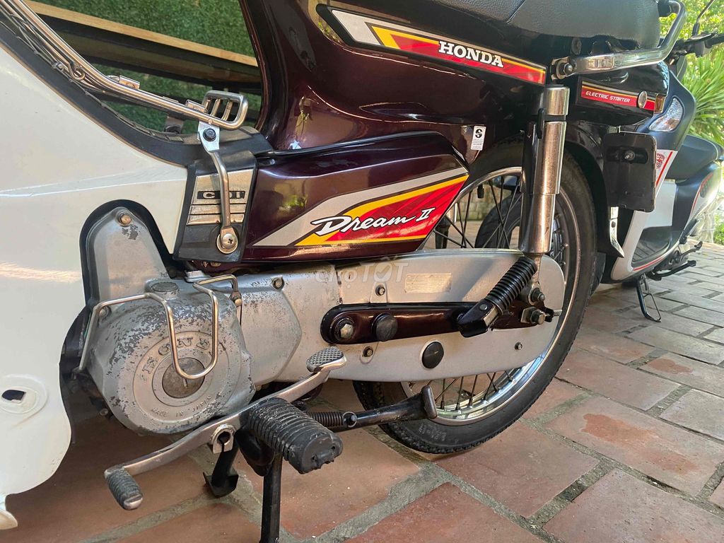 Honda Dream 1996 - ảnh 2