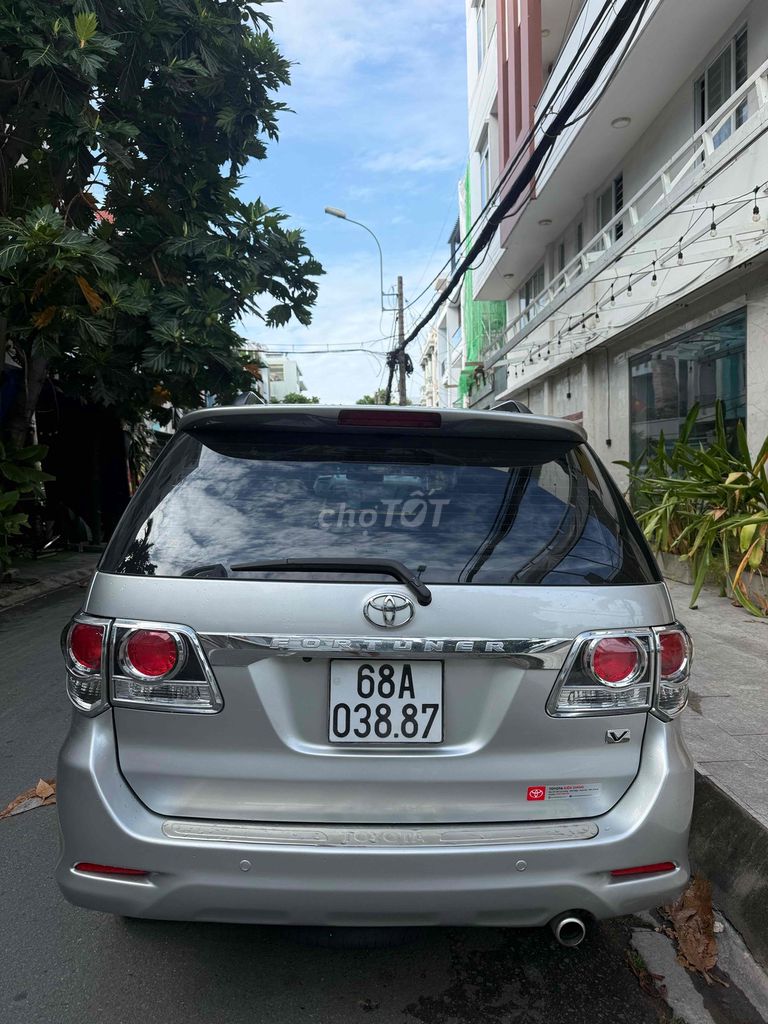 Toyota Fortuner 2015 - ảnh 5