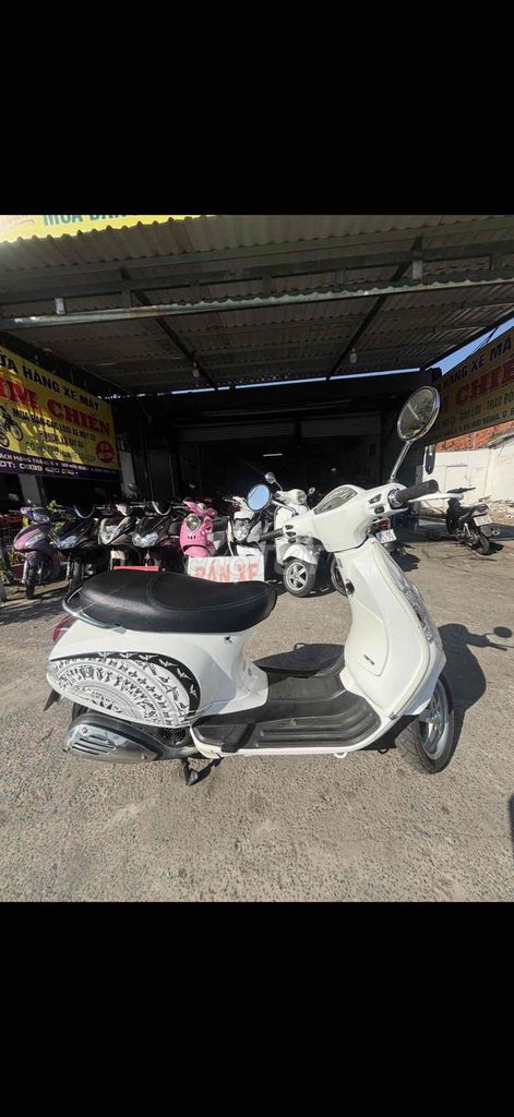 Piaggio Vespa 2013 - ảnh 3