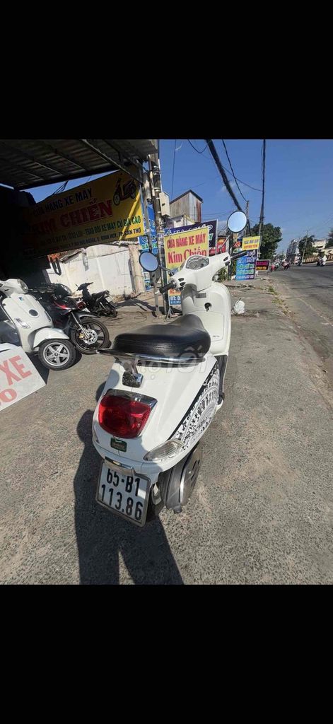 Piaggio Vespa 2013 - ảnh 5