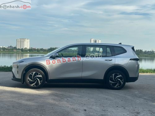 VinFast Limo Green AT 2025 - ảnh 3