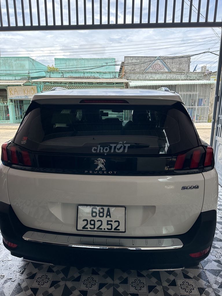 Peugeot 5008 2020 - ảnh 1