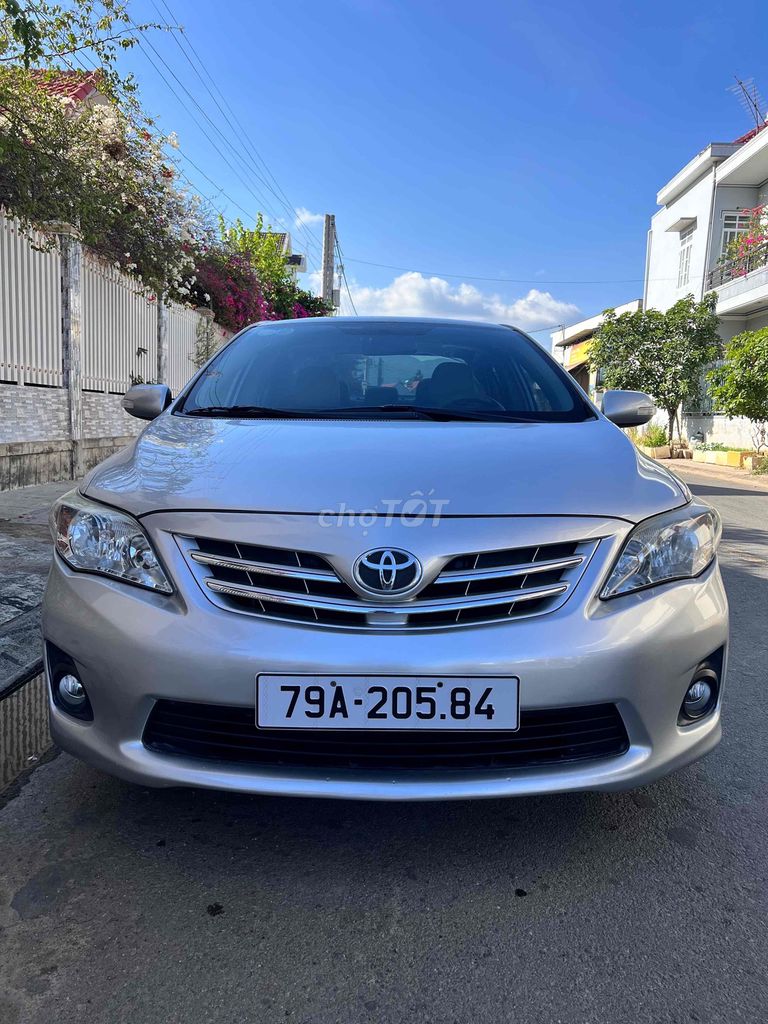 Toyota Corolla Altis 2012 - ảnh 1