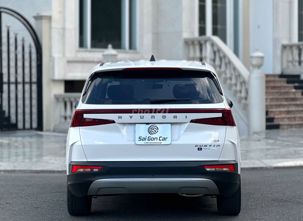 Hyundai Custin 2024 - ảnh 5
