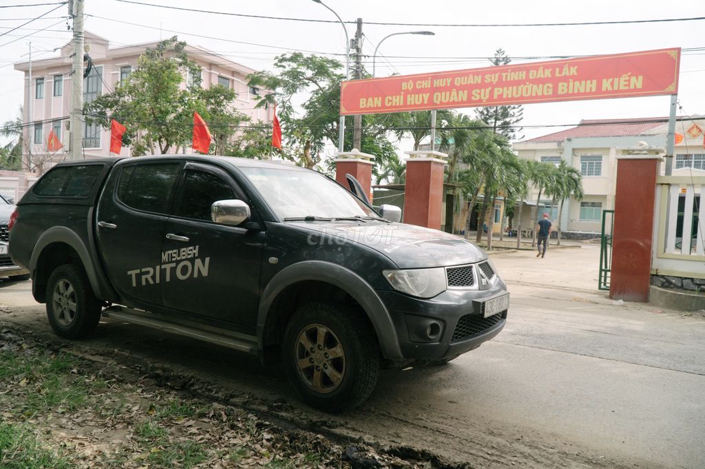 Mitsubishi Triton - ảnh 2