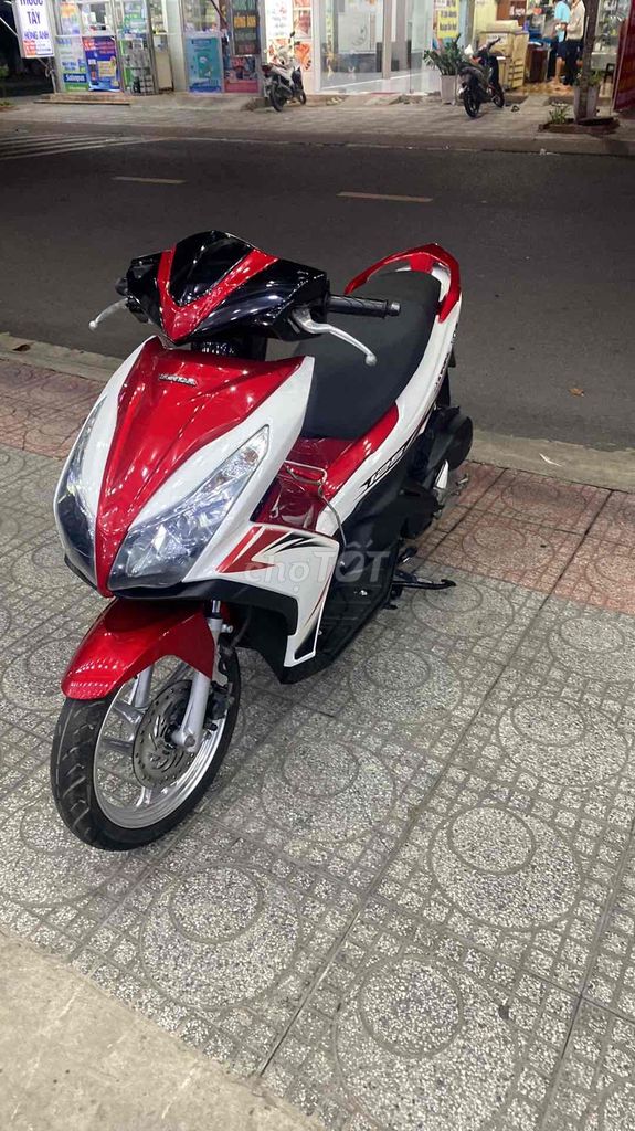 Honda Air Blade 2013 - ảnh 2