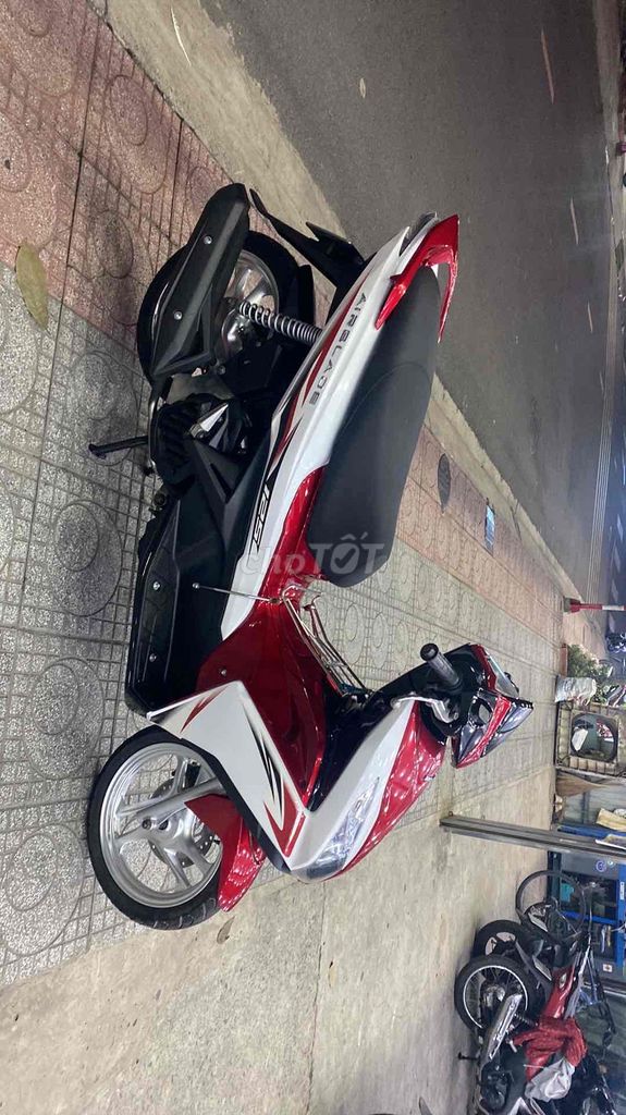 Honda Air Blade 2013 - ảnh 3