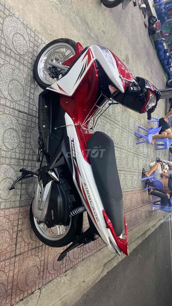 Honda Air Blade 2013 - ảnh 4