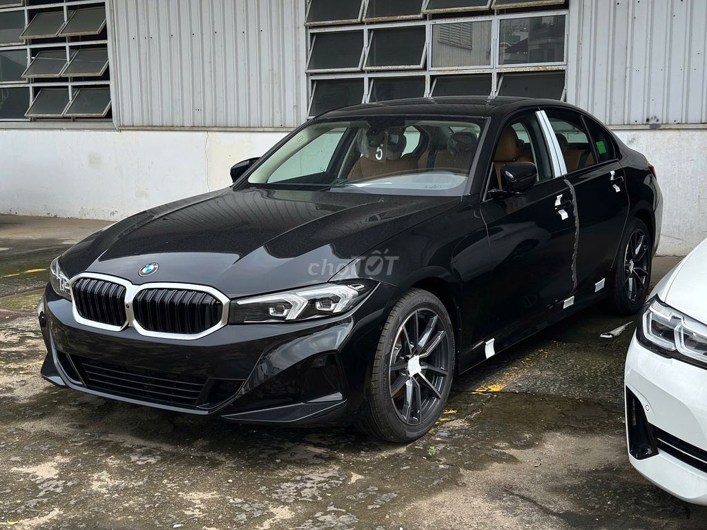BMW 2026 - ảnh 1