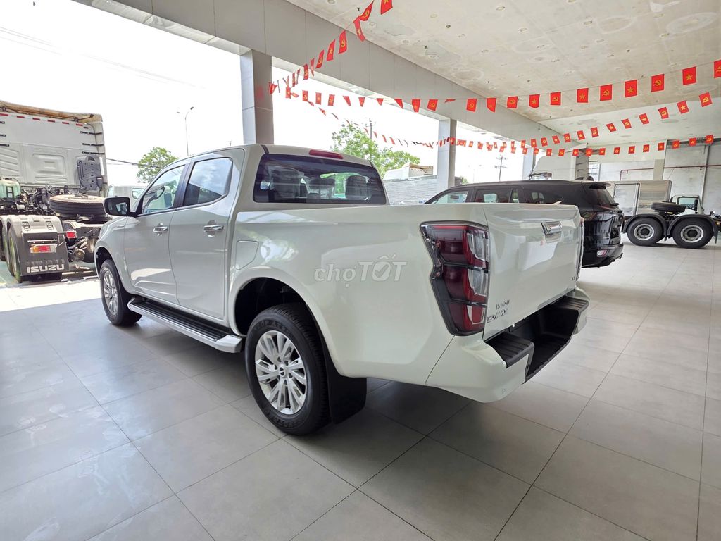 Isuzu - ảnh 4