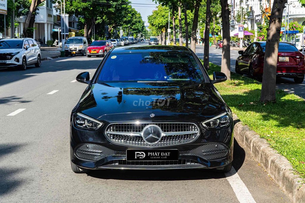 Mercedes-Benz 2023 - ảnh 1