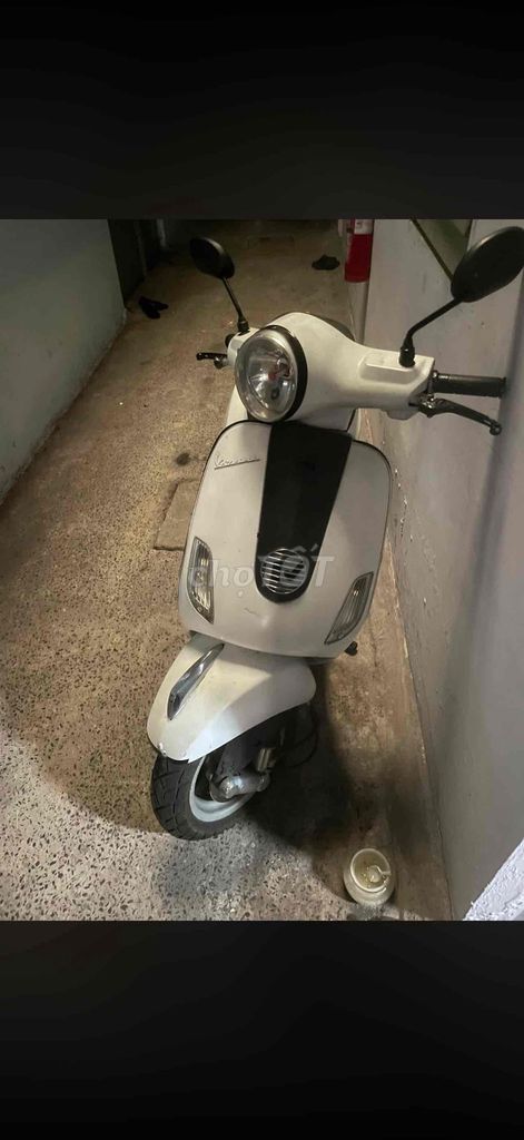 Piaggio 2012 - ảnh 1