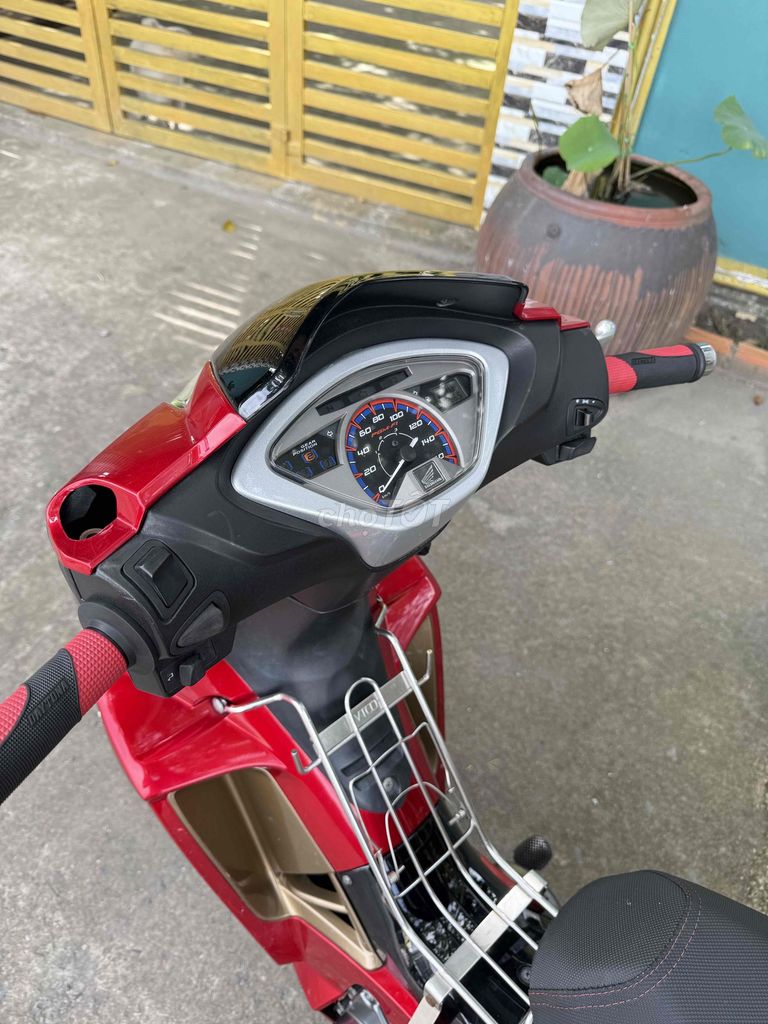 Honda Future 2010 - ảnh 2