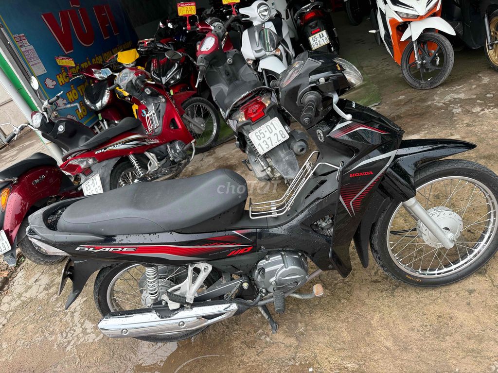 Honda Blade 2017 - ảnh 2