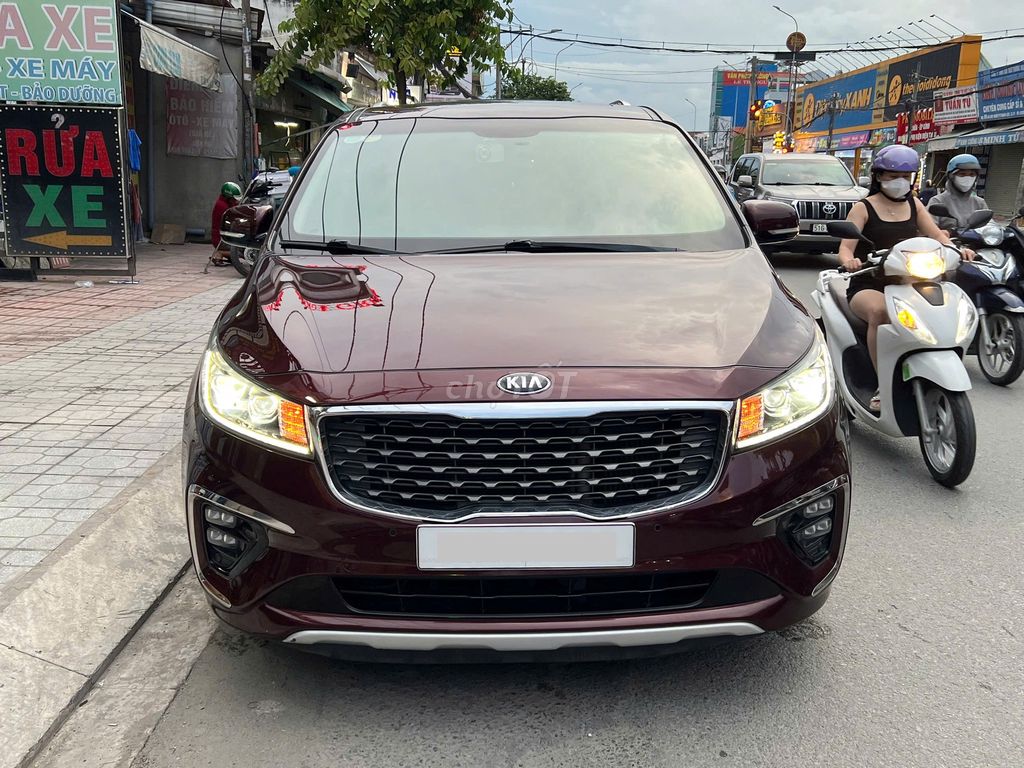 Kia Sedona 2021 - ảnh 2