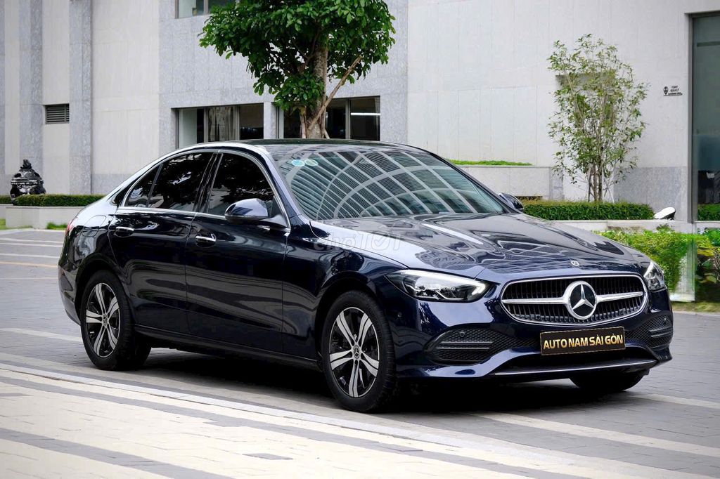 Mercedes-Benz 2021 - ảnh 2