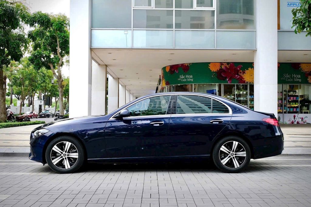 Mercedes-Benz 2021 - ảnh 5