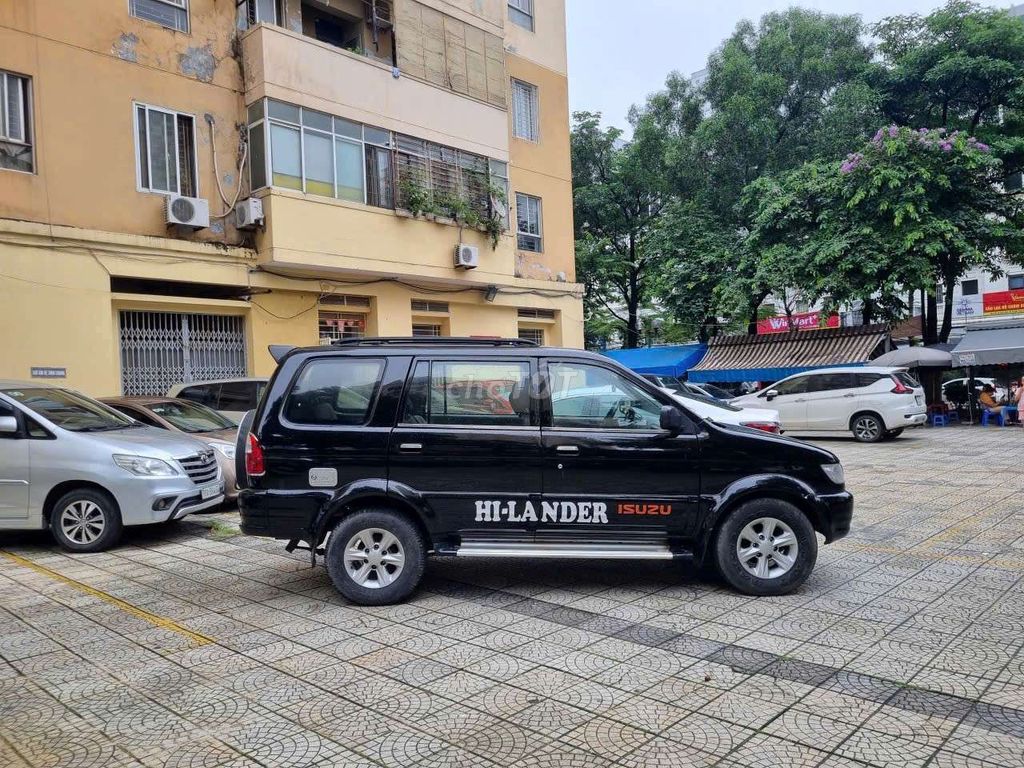 Isuzu 2004 - ảnh 3