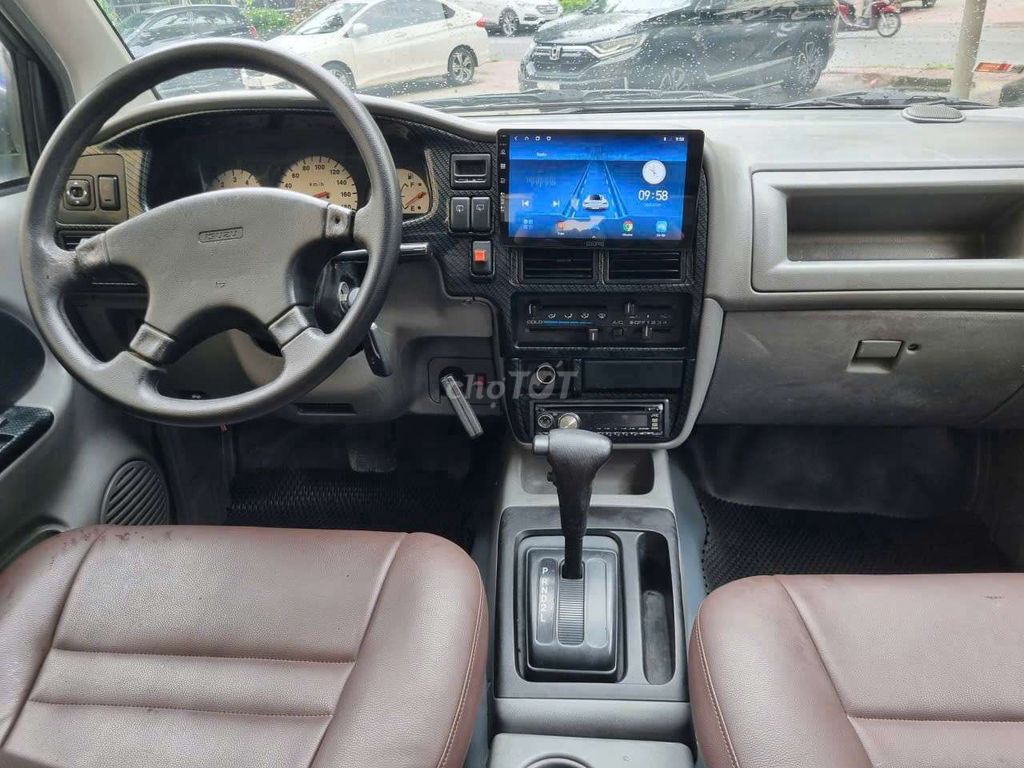Isuzu 2004 - ảnh 5