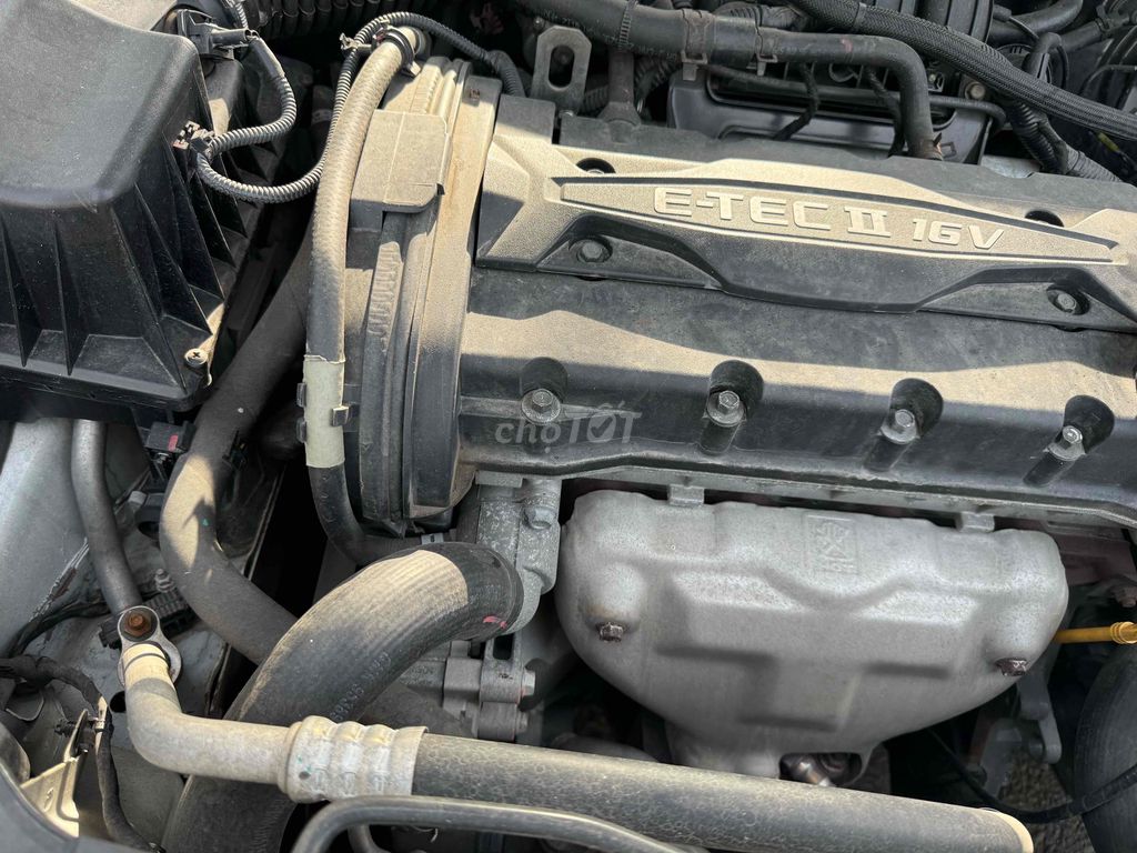 Chevrolet Cruze 2018 - ảnh 3