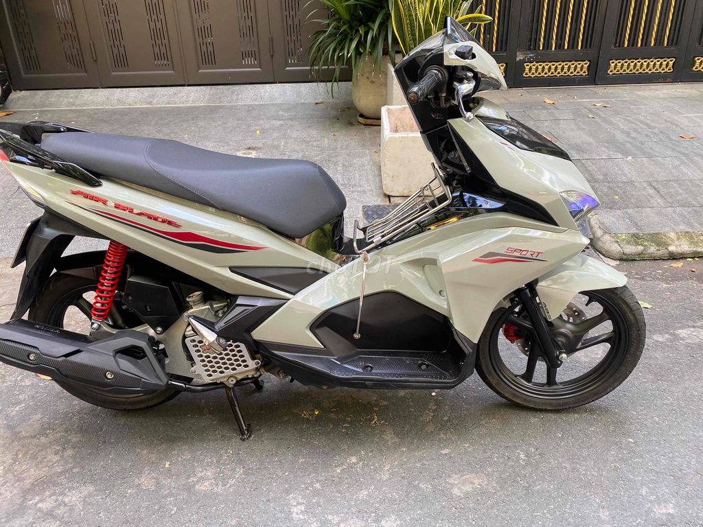 Honda Air Blade 2017 - ảnh 1