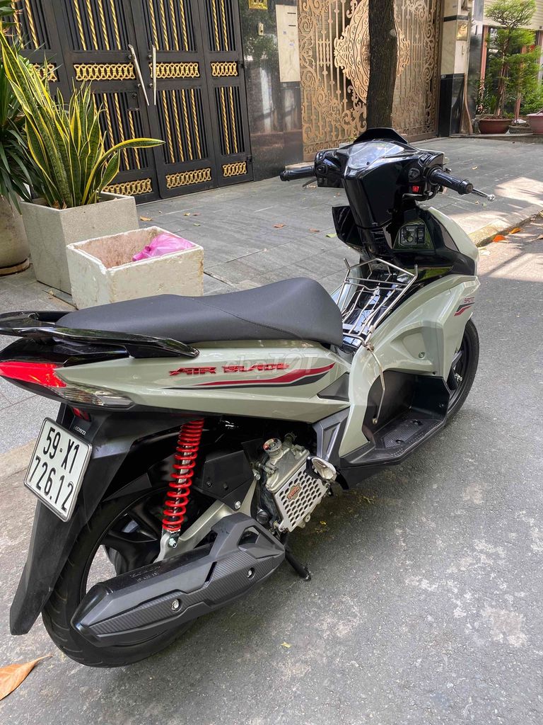 Honda Air Blade 2017 - ảnh 3