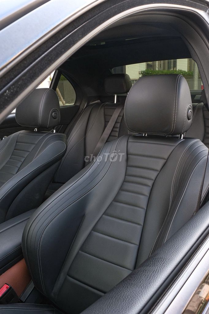 Mercedes-Benz 2019 - ảnh 4