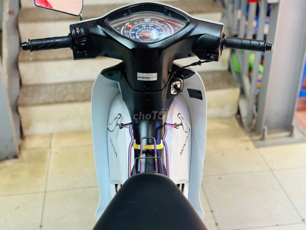 XE M 2024 - ảnh 4