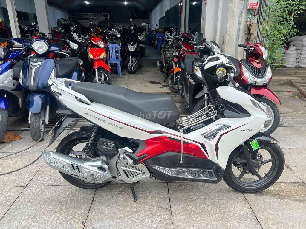 Honda Air Blade 2022 - ảnh 1