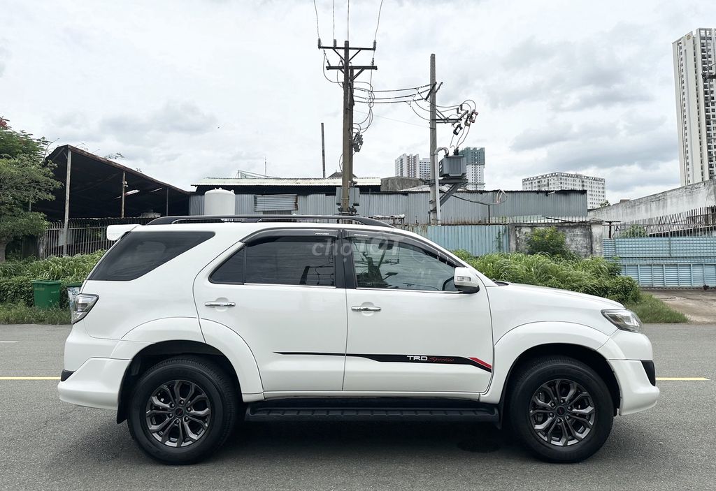 Toyota Fortuner 2016 - ảnh 3