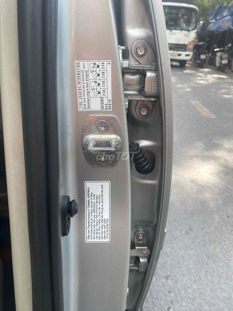 Toyota Innova 2008 - ảnh 5