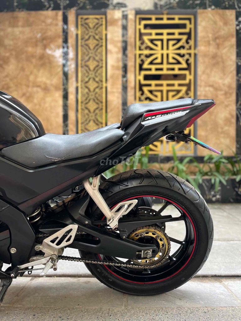 Yamaha R 2022 - ảnh 4