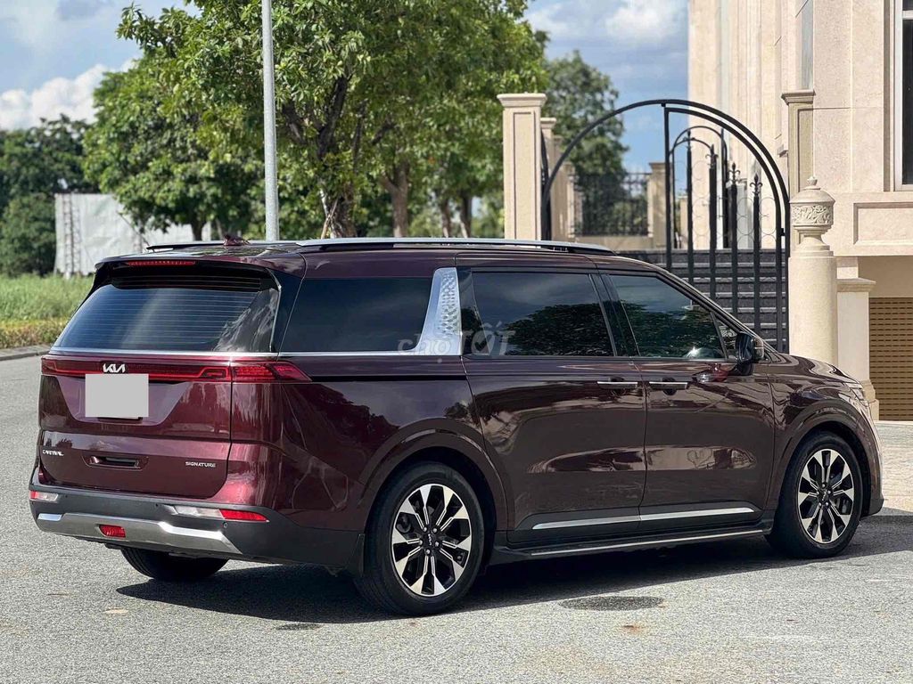 Kia Carnival Signature 2.2D 2022 - ảnh 5