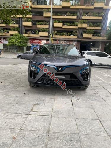 VinFast VF7 Eco 2025 - ảnh 1