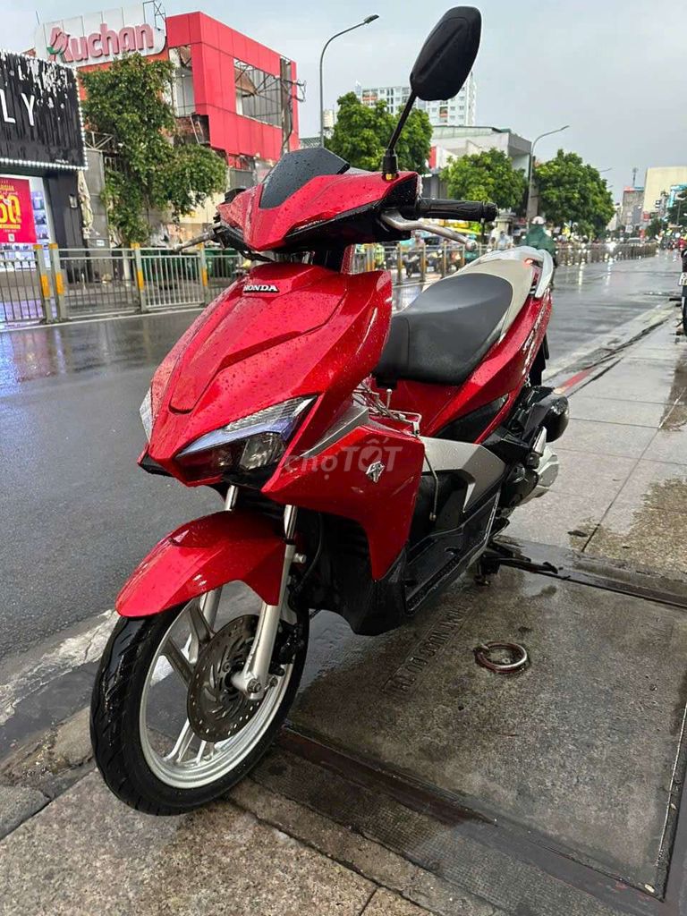 Honda Air Blade 2017 - ảnh 1