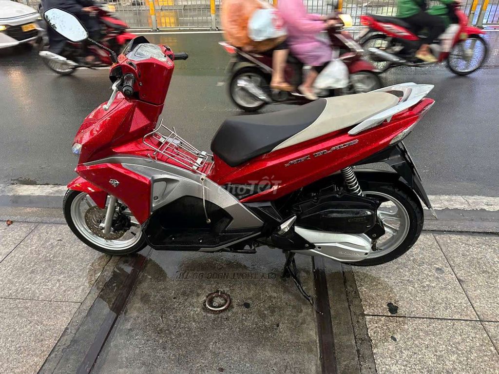 Honda Air Blade 2017 - ảnh 4