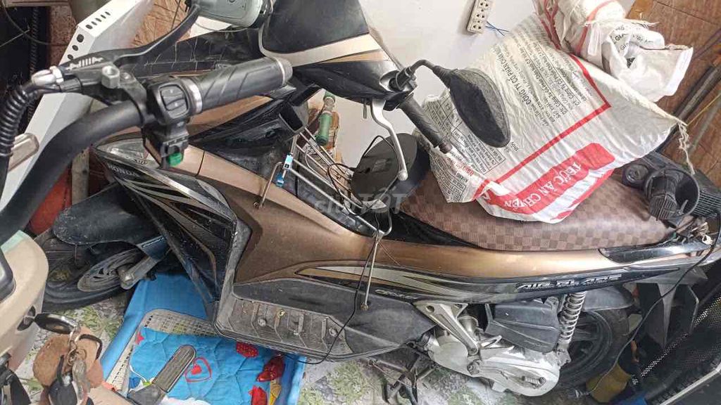 Honda Air Blade 2017 - ảnh 3