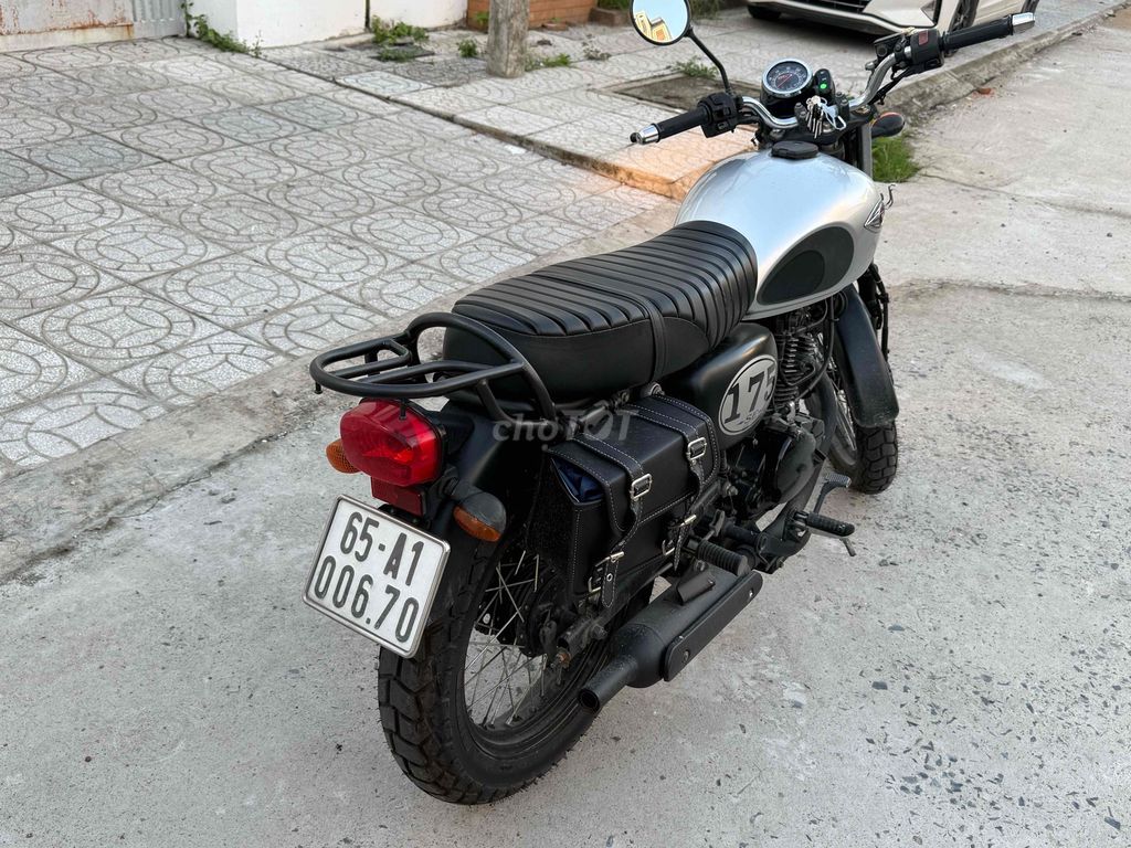 Kawasaki W 2018 - ảnh 2
