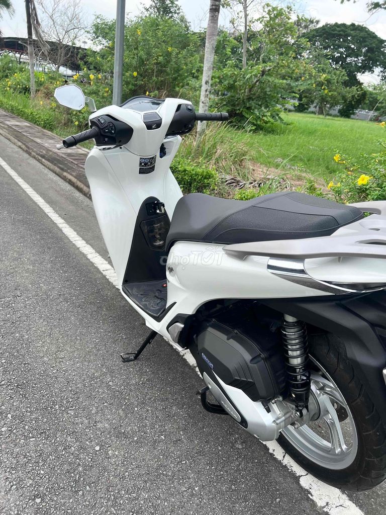 Honda SH 2025 - ảnh 4