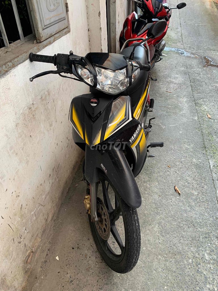 Yamaha Sirius 2011 - ảnh 3