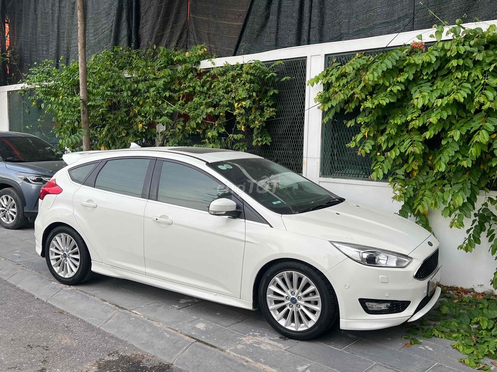 Ford Focus 2016 - ảnh 1